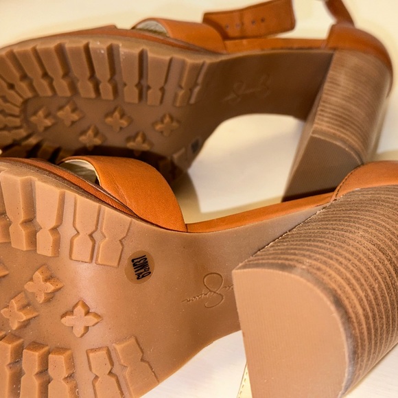 Size 37: Brand New (ALL) JESSICA SIMPSON SANDALS! - Picture 9 of 14